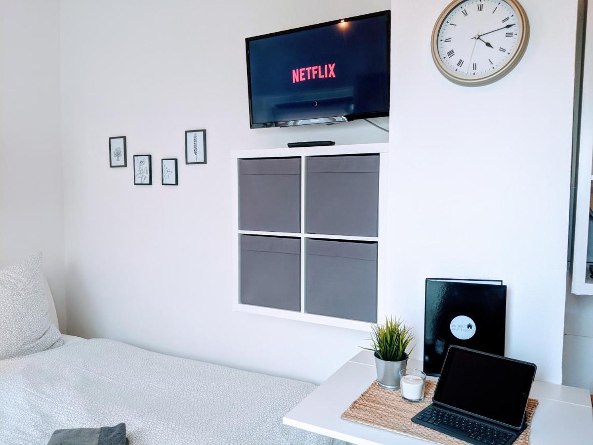 Lenastay L Tiny Apartment - Innenstadt Kaiserslautern Esterno foto